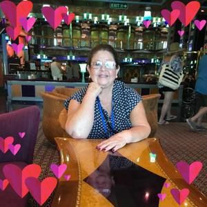 Meet your Posher, Carmen